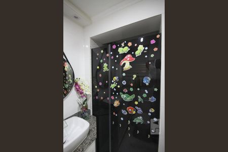 Apartamento à venda com 103m², 3 quartos e 2 vagasBanheiro