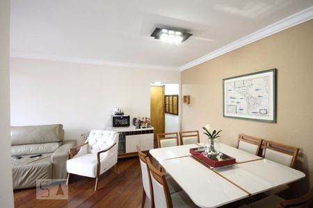 Apartamento à venda com 103m², 3 quartos e 2 vagasSala