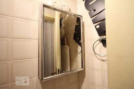 Apartamento à venda com 103m², 3 quartos e 2 vagasBanheiro de Serviço