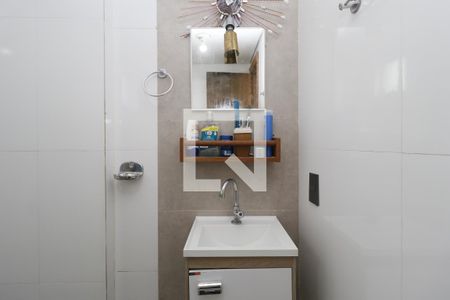 Apartamento à venda com 65m², 2 quartos e 1 vagaBanheiro da Suíte