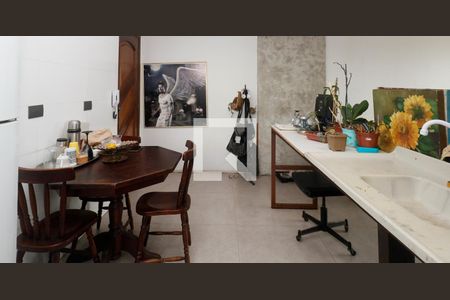 Apartamento à venda com 65m², 2 quartos e 1 vagaCozinha