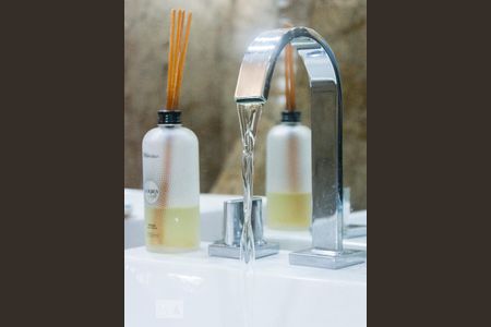 Casa para alugar com 354m², 3 quartos e 3 vagas Casa para alugar com 354m², 3 quartos e 3 vagasBanheiro suite master