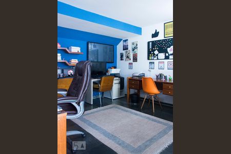 Casa para alugar com 354m², 3 quartos e 3 vagas Casa para alugar com 354m², 3 quartos e 3 vagasSuite garagem