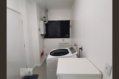 Apartamento à venda com 163m², 3 quartos e 3 vagas Apartamento à venda com 163m², 3 quartos e 3 vagasDetalhe da area de serviço