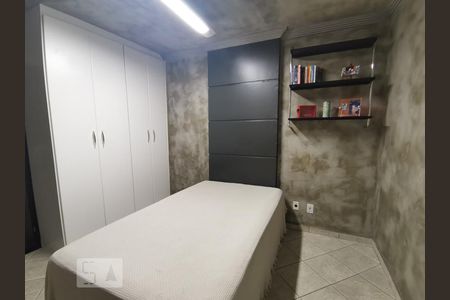 Apartamento à venda com 163m², 3 quartos e 3 vagas Apartamento à venda com 163m², 3 quartos e 3 vagasQuarto