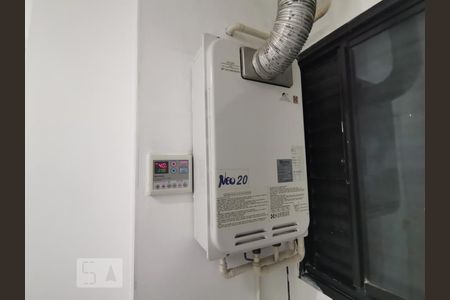 Apartamento à venda com 163m², 3 quartos e 3 vagas Apartamento à venda com 163m², 3 quartos e 3 vagasAquecedor