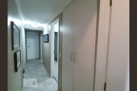 Apartamento à venda com 163m², 3 quartos e 3 vagas Apartamento à venda com 163m², 3 quartos e 3 vagasQuarto