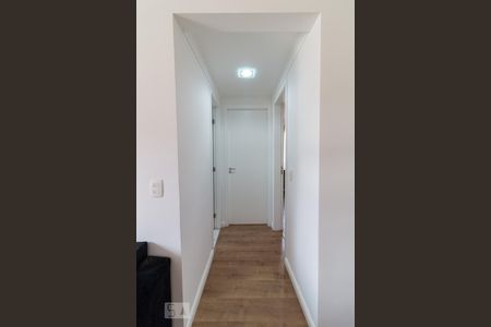 Corredor de apartamento à venda com 2 quartos, 49m² em Vila Rio, Guarulhos