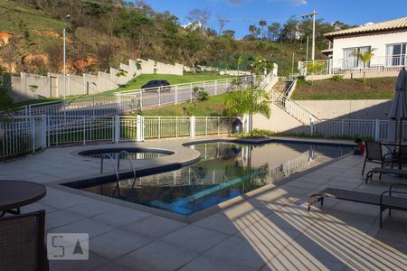 Apartamento para alugar com 60m², 2 quartos e 1 vaga Apartamento para alugar com 60m², 2 quartos e 1 vagaÁrea comum - Piscina