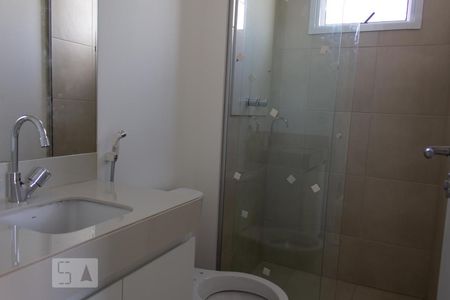 Apartamento para alugar com 60m², 2 quartos e 1 vaga Apartamento para alugar com 60m², 2 quartos e 1 vagaBanheiro da Suíte 1