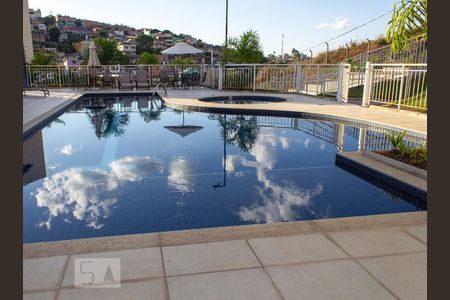 Apartamento para alugar com 60m², 2 quartos e 1 vaga Apartamento para alugar com 60m², 2 quartos e 1 vagaÁrea comum - Piscina