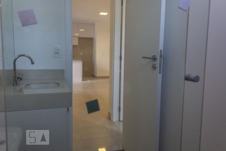 Apartamento para alugar com 60m², 2 quartos e 1 vaga Apartamento para alugar com 60m², 2 quartos e 1 vagaBanheiro 1