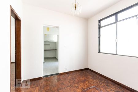 Sala de apartamento para alugar com 3 quartos, 95m² em Coracao de Jesus, Belo Horizonte
