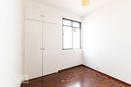 Quarto de apartamento para alugar com 3 quartos, 95m² em Coracao de Jesus, Belo Horizonte
