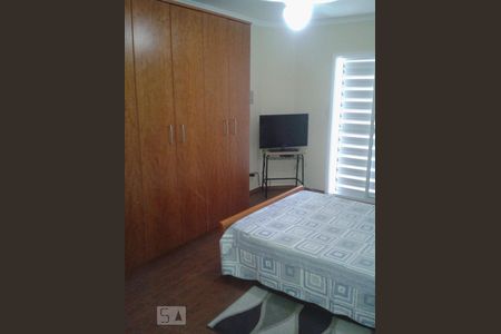 Casa à venda com 120m², 3 quartos e 4 vagas Casa à venda com 120m², 3 quartos e 4 vagasQuarto