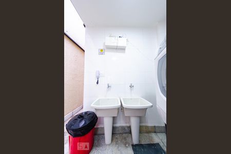 Studio para alugar com 20m², 1 quarto e sem vaga Studio para alugar com 20m², 1 quarto e sem vagaÁrea comum - Lavanderia