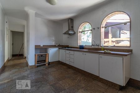 Casa de condomínio à venda com 202m², 3 quartos e 2 vagasCozinha