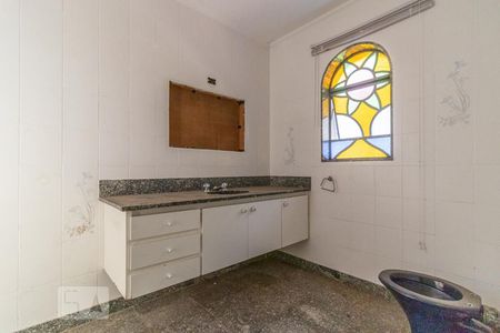 Casa de condomínio à venda com 202m², 3 quartos e 2 vagasBanheiro da Suíte