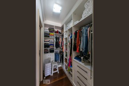 Casa de condomínio à venda com 380m², 3 quartos e 3 vagas2o. Andar - Suíte 3 - Closet
