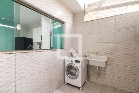 Casa de condomínio à venda com 89m², 3 quartos e 2 vagas Casa de condomínio à venda com 89m², 3 quartos e 2 vagasÁrea de Serviço