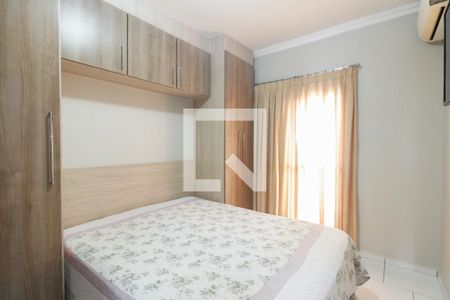 Casa de condomínio à venda com 89m², 3 quartos e 2 vagas Casa de condomínio à venda com 89m², 3 quartos e 2 vagasSuíte