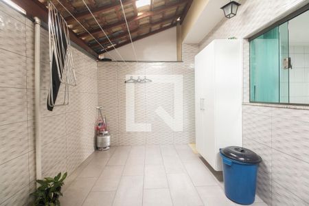 Casa de condomínio à venda com 89m², 3 quartos e 2 vagas Casa de condomínio à venda com 89m², 3 quartos e 2 vagasÁrea de Serviço