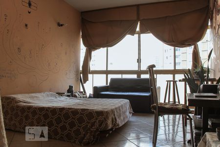 Sala/Quarto de kitnet/studio à venda com 1 quarto, 29m² em República, São Paulo