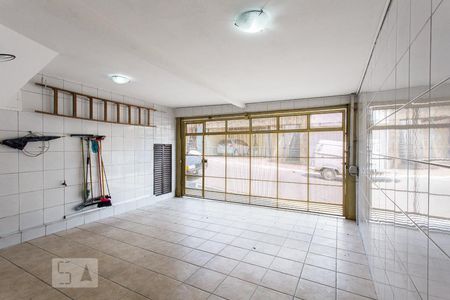 Casa à venda com 220m², 3 quartos e 3 vagasGaragem