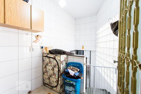 Casa à venda com 220m², 3 quartos e 3 vagasÁrea de Serviço