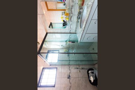 Casa à venda com 220m², 3 quartos e 3 vagasBanheiro 2