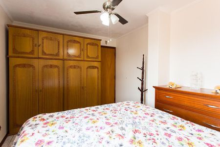 Casa à venda com 220m², 3 quartos e 3 vagasQuarto 2