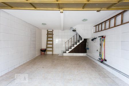 Casa à venda com 220m², 3 quartos e 3 vagasGaragem