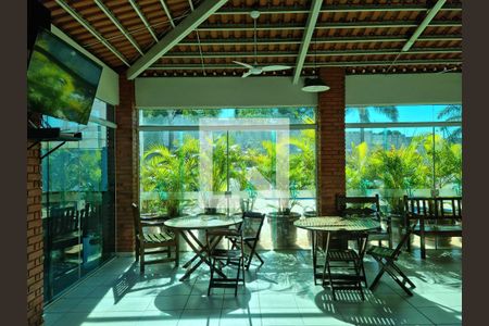 Apartamento para alugar com 50m², 2 quartos e 1 vaga Apartamento para alugar com 50m², 2 quartos e 1 vagaÁrea comum - Salão de festas 2