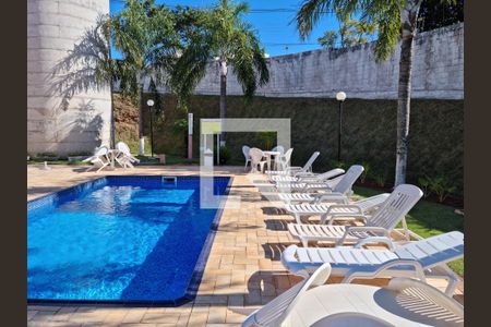 Apartamento para alugar com 50m², 2 quartos e 1 vaga Apartamento para alugar com 50m², 2 quartos e 1 vagaÁrea comum - Piscina