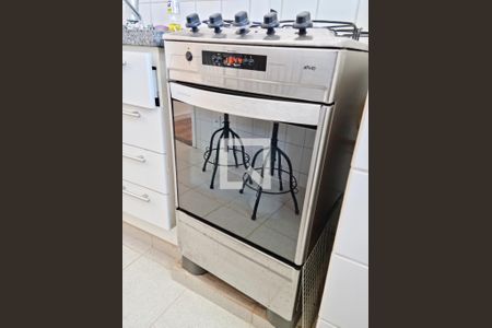 Apartamento para alugar com 50m², 2 quartos e 1 vaga Apartamento para alugar com 50m², 2 quartos e 1 vagaCozinha e Área de Serviço