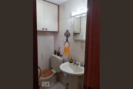 Apartamento à venda com 80m², 3 quartos e 2 vagasBanheiro da Suite