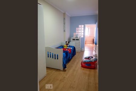 Casa à venda com 150m², 4 quartos e 5 vagasQuarto 2