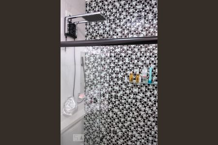 Casa à venda com 150m², 4 quartos e 5 vagasBanheiro