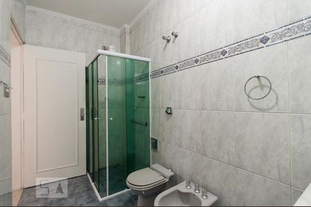 Banheiro de apartamento para alugar com 1 quarto, 60m² em Bela Vista, São Paulo