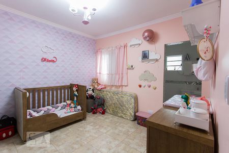 Casa à venda com 190m², 2 quartos e 2 vagasQuarto