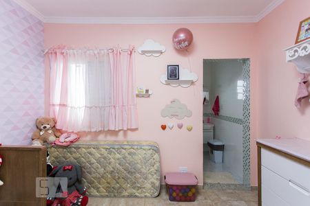 Casa à venda com 190m², 2 quartos e 2 vagasQuarto