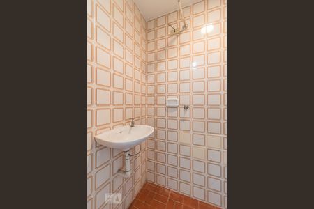 Apartamento à venda com 148m², 2 quartos e 1 vaga Apartamento à venda com 148m², 2 quartos e 1 vagaBanheiro de Serviço