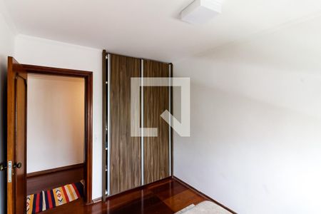 Apartamento à venda com 330m², 4 quartos e 4 vagas Apartamento à venda com 330m², 4 quartos e 4 vagasQuarto 3