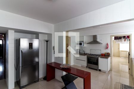 Apartamento à venda com 330m², 4 quartos e 4 vagas Apartamento à venda com 330m², 4 quartos e 4 vagasCozinha