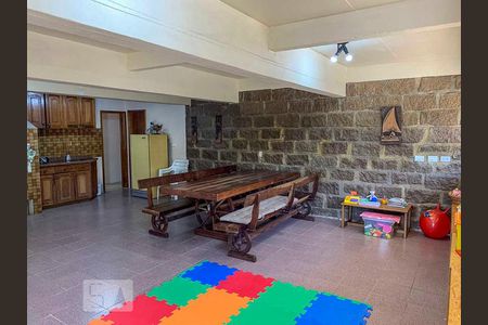 Casa de condomínio à venda com 415m², 3 quartos e 4 vagas Casa de condomínio à venda com 415m², 3 quartos e 4 vagasSalao de Festa