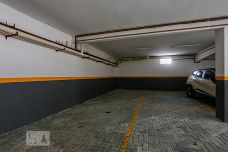 Casa de condomínio à venda com 110m², 3 quartos e 2 vagas Casa de condomínio à venda com 110m², 3 quartos e 2 vagasGarangem