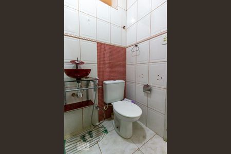 Apartamento à venda com 80m², 2 quartos e sem vaga Apartamento à venda com 80m², 2 quartos e sem vagaBanheiro