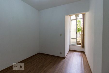 Apartamento à venda com 80m², 2 quartos e sem vaga Apartamento à venda com 80m², 2 quartos e sem vagaQuarto 2