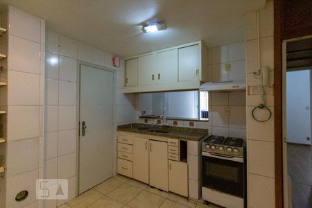 Apartamento à venda com 80m², 2 quartos e sem vaga Apartamento à venda com 80m², 2 quartos e sem vagaCozinha
