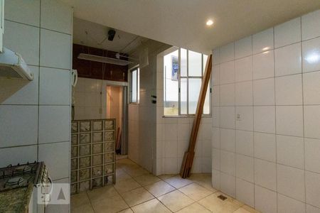 Apartamento à venda com 80m², 2 quartos e sem vaga Apartamento à venda com 80m², 2 quartos e sem vagaCozinha